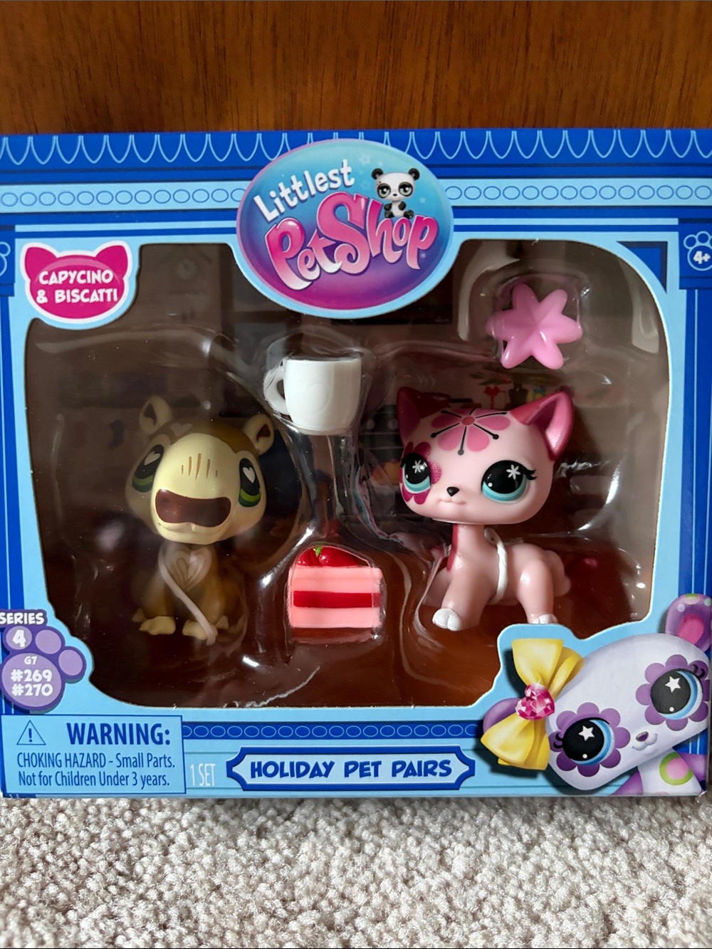 Littlest Pet Shop Holiday Pet Pairs Series 4 Cat and Capybara